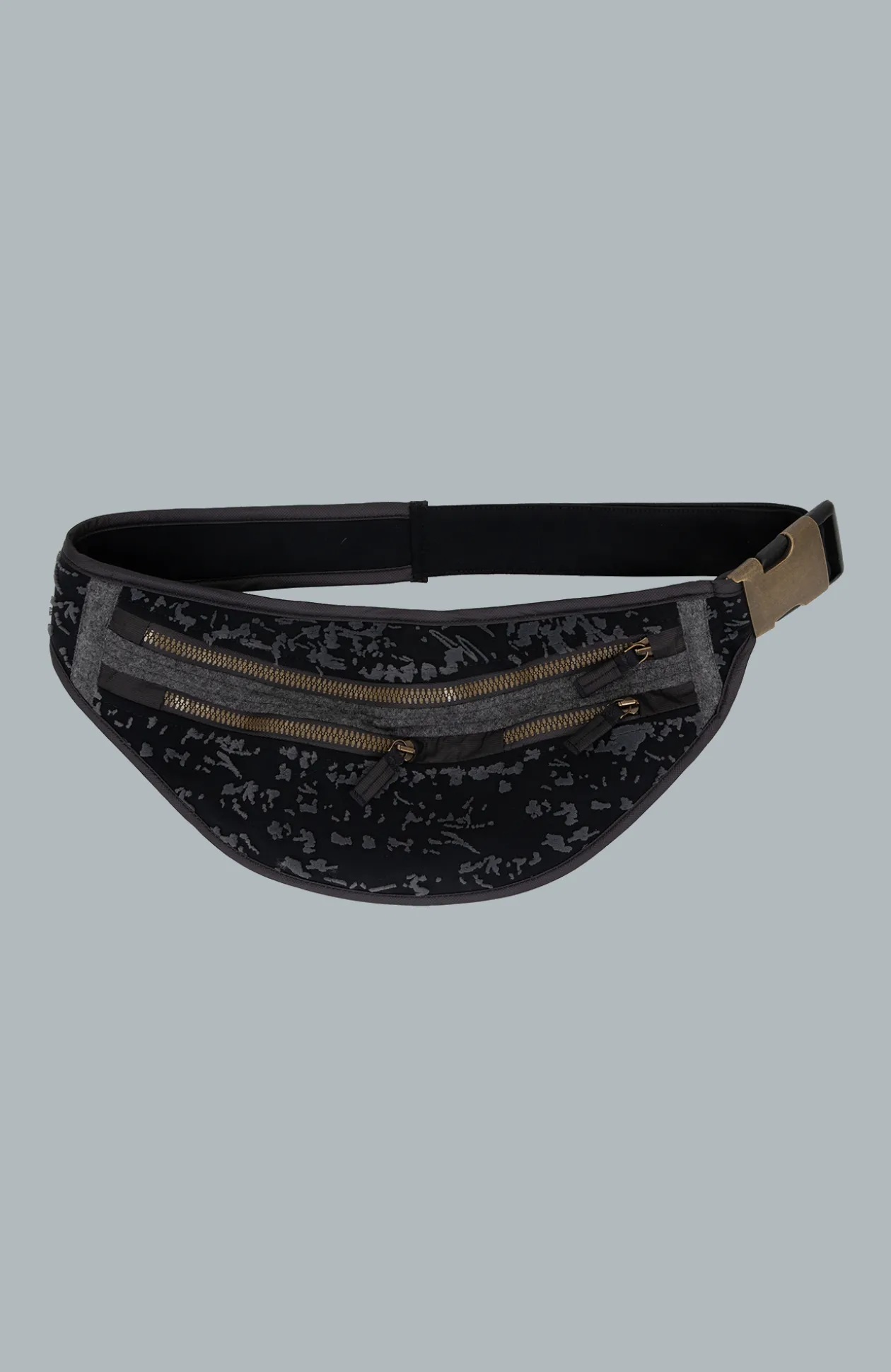 Bestickete Beltbag aus Schöller